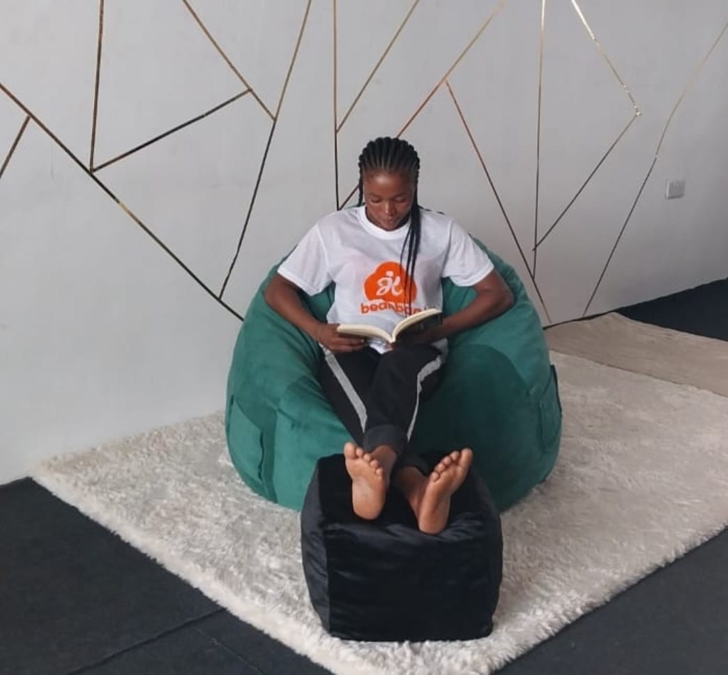 Chair beanbag with footrest